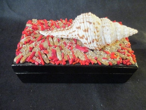 Laquer box shells